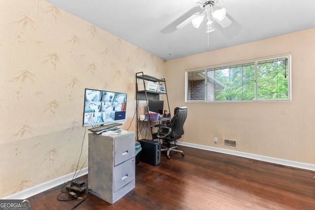 100 Brett Avenue, Warner Robins, GA 31088