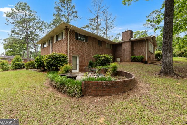 100 Brett Avenue, Warner Robins, GA 31088
