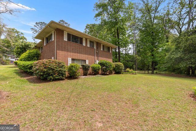 100 Brett Avenue, Warner Robins, GA 31088