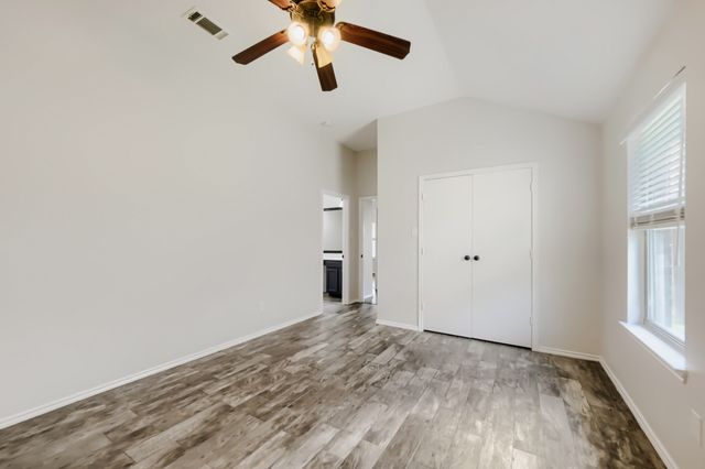 128 Tall Meadow Street, Azle, TX 76020