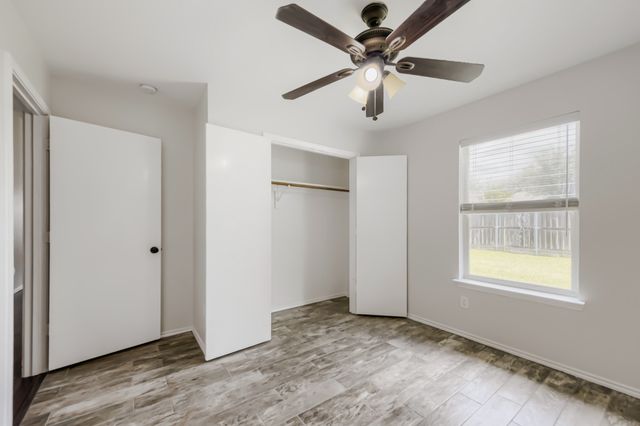 128 Tall Meadow Street, Azle, TX 76020