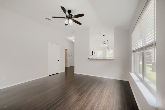 128 Tall Meadow Street, Azle, TX 76020