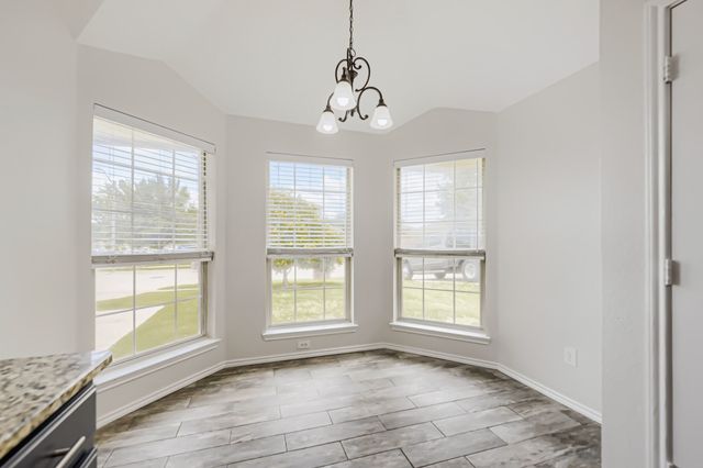128 Tall Meadow Street, Azle, TX 76020