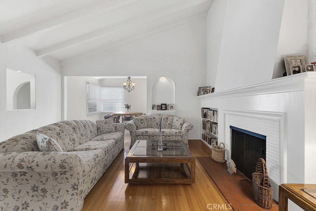 13229 Margate Street, Sherman Oaks, CA 91401 — photo 4