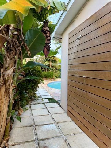 9340 Jamaica Dr, Cutler Bay, FL 33189