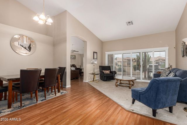 8462 W MCRAE Way, Peoria, AZ 85382