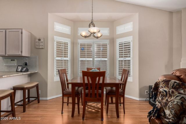 8462 W MCRAE Way, Peoria, AZ 85382