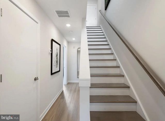 3103 BEACHVIEW LN, Philadelphia, PA 19125