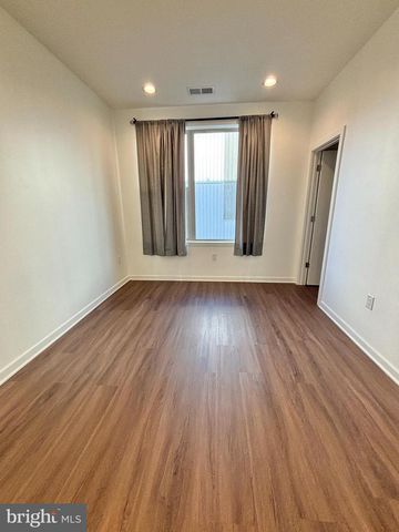 3103 BEACHVIEW LN, Philadelphia, PA 19125