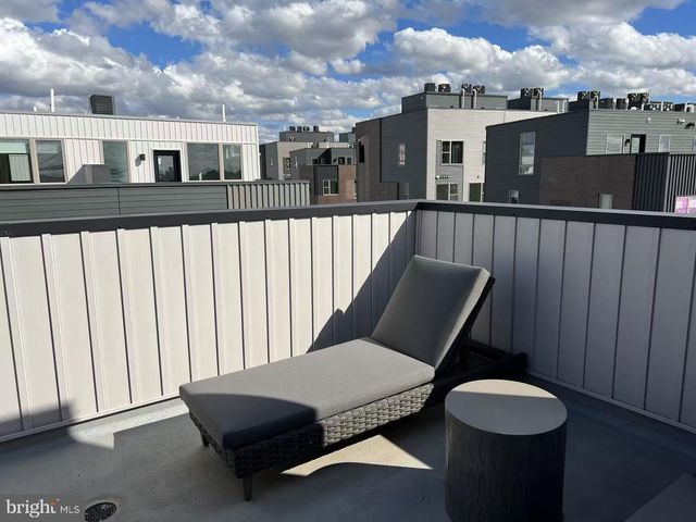 3103 BEACHVIEW LN, Philadelphia, PA 19125