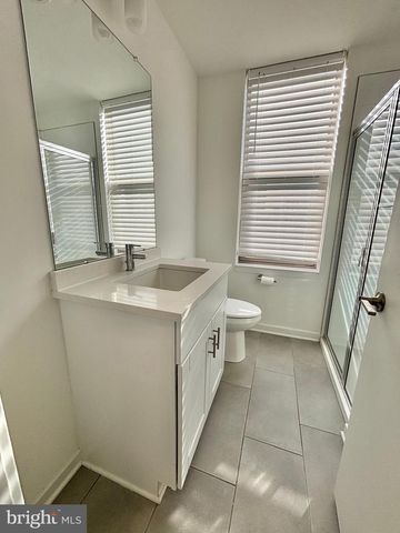 3103 BEACHVIEW LN, Philadelphia, PA 19125