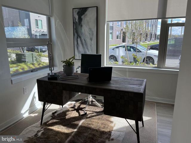 3103 BEACHVIEW LN, Philadelphia, PA 19125