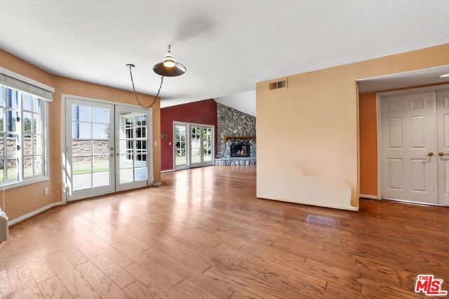 6811 Hitchingpost Circle, Huntington Beach, CA 92648