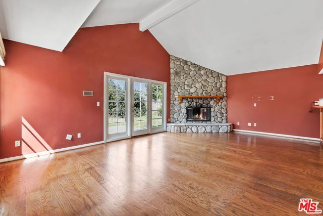 6811 Hitchingpost Circle, Huntington Beach, CA 92648