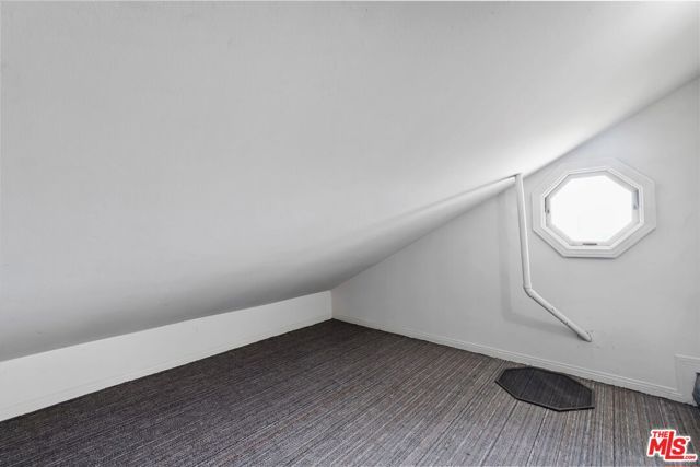 6811 Hitchingpost Circle, Huntington Beach, CA 92648