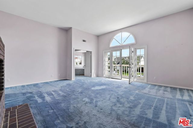 6811 Hitchingpost Circle, Huntington Beach, CA 92648