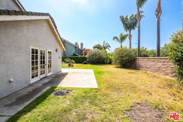 6811 Hitchingpost Circle, Huntington Beach, CA 92648
