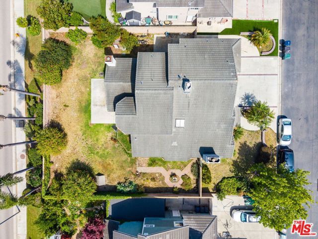 6811 Hitchingpost Circle, Huntington Beach, CA 92648
