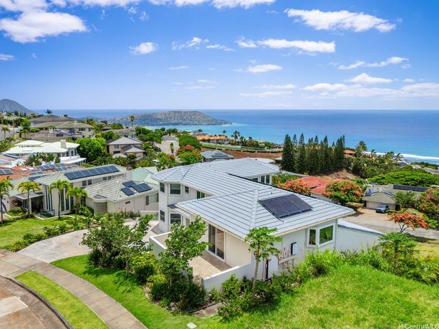 1179 Ikena Circle, Honolulu, HI 96821