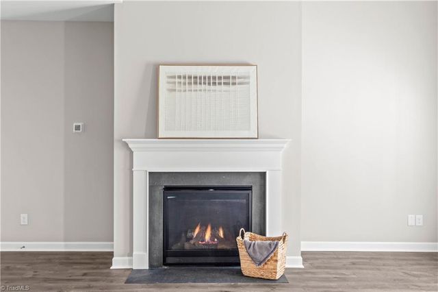 227 Hawks Nest Circle, Clemmons, NC 27012