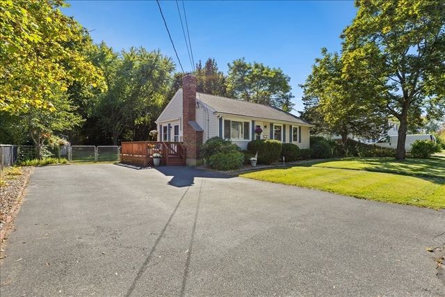 55 Coral St, Brockton, MA 02302