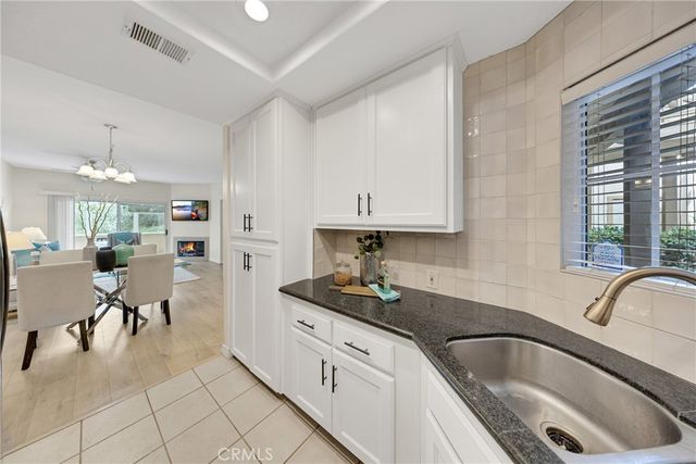 27 Timbre, Rancho Santa Margarita, CA 92688