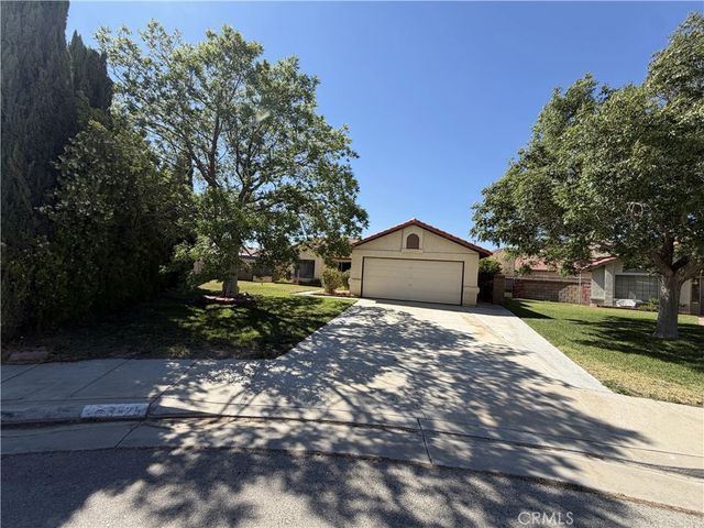 3325 Dale Court, Rosamond, CA 93560