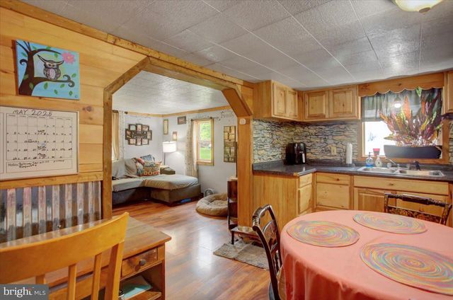134 BRITTON RD, Shippensburg, PA 17257