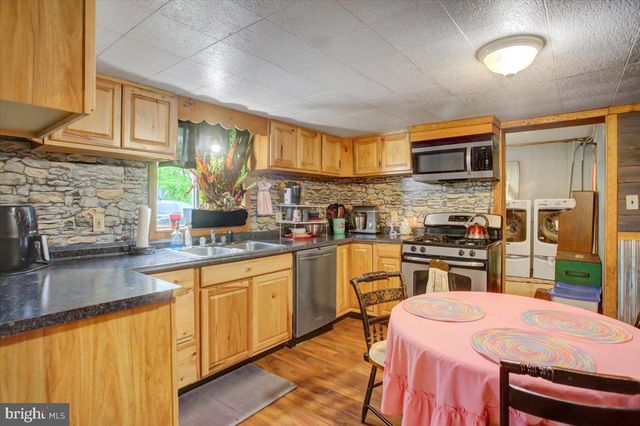 134 BRITTON RD, Shippensburg, PA 17257