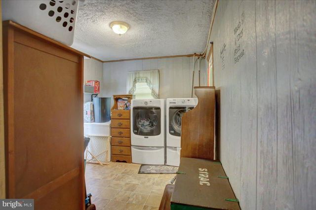 134 BRITTON RD, Shippensburg, PA 17257
