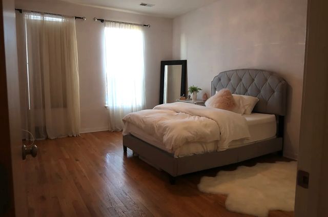 1910 S State Street 211, Chicago, IL 60616