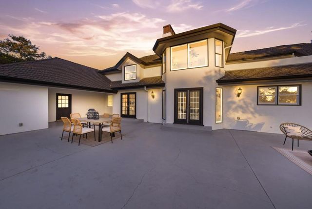 9505 York Road, Monterey, CA 93940