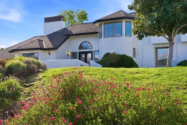9505 York Road, Monterey, CA 93940