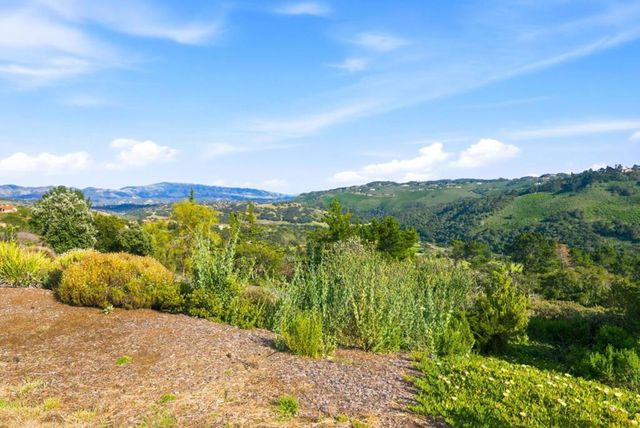 9505 York Road, Monterey, CA 93940