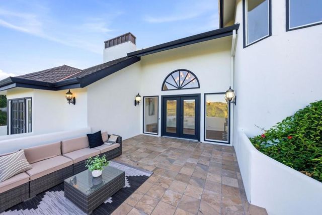 9505 York Road, Monterey, CA 93940