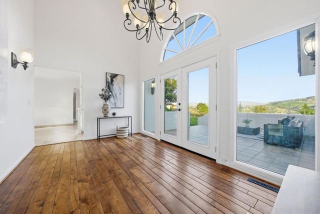 9505 York Road, Monterey, CA 93940