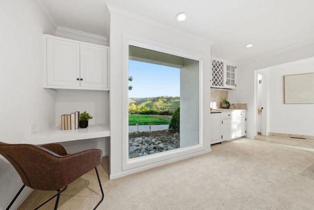 9505 York Road, Monterey, CA 93940