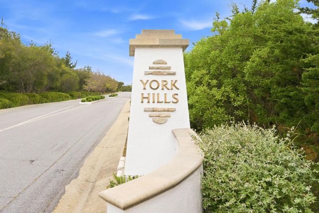 9505 York Road, Monterey, CA 93940