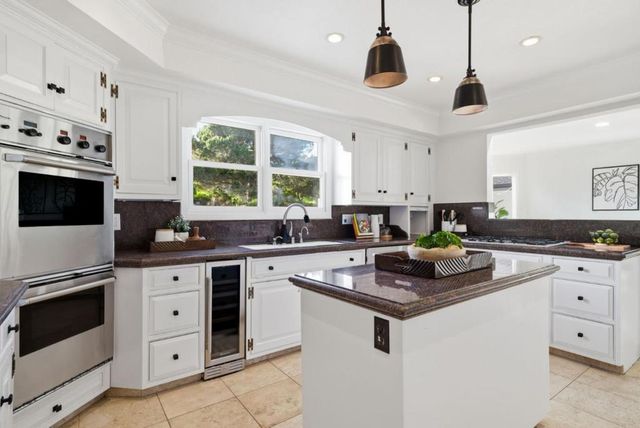 9505 York Road, Monterey, CA 93940