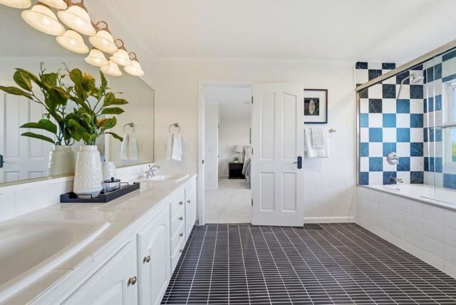 9505 York Road, Monterey, CA 93940
