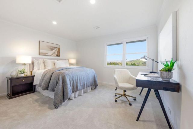 9505 York Road, Monterey, CA 93940