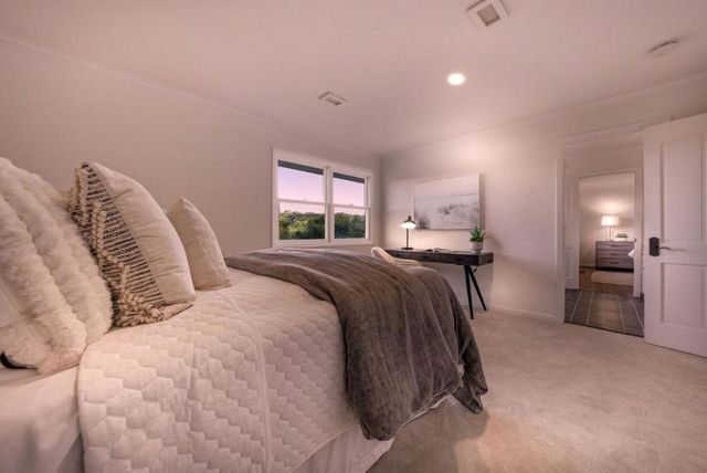 9505 York Road, Monterey, CA 93940