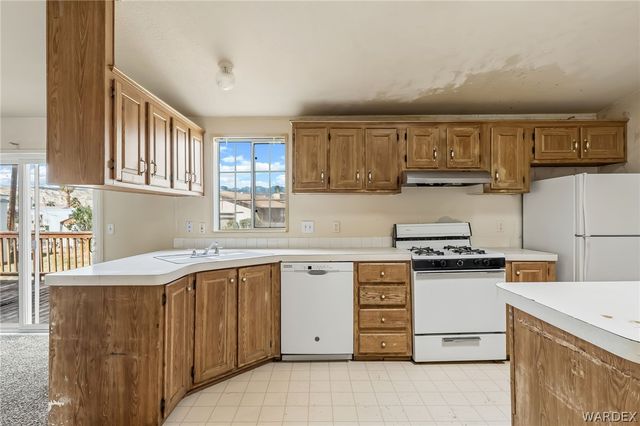 2389 Castle Rock Circle, Bullhead City, AZ 86442