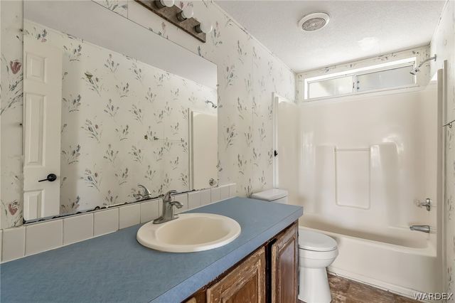 2389 Castle Rock Circle, Bullhead City, AZ 86442