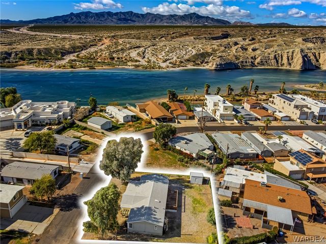 2389 Castle Rock Circle, Bullhead City, AZ 86442