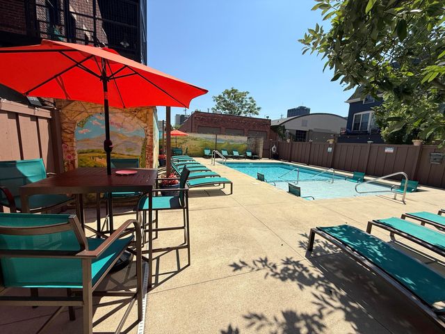 94 N 6th Street, Columbus, OH 43215