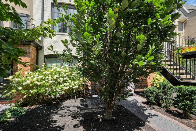 94 N 6th Street, Columbus, OH 43215