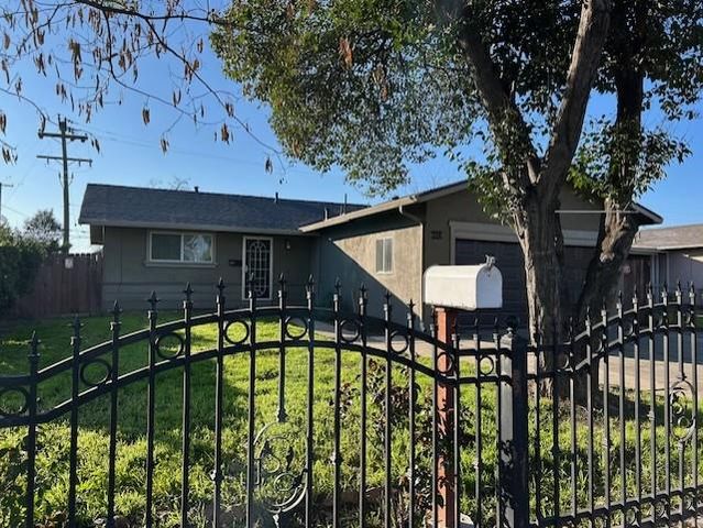 213 Rendon Avenue, Stockton, CA 95205