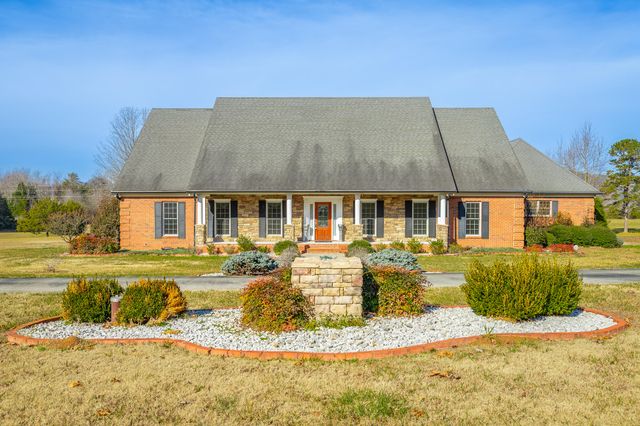 8121 Highway 156, South Pittsburg, TN 37380