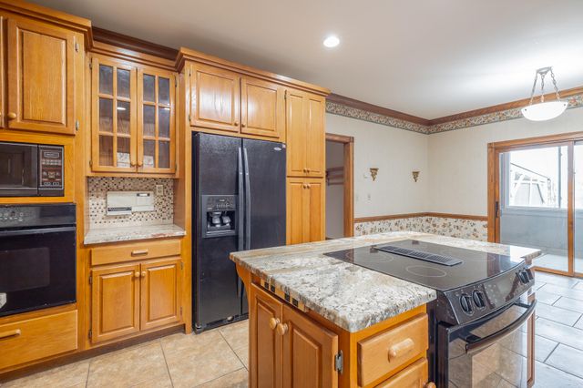 8121 Highway 156, South Pittsburg, TN 37380